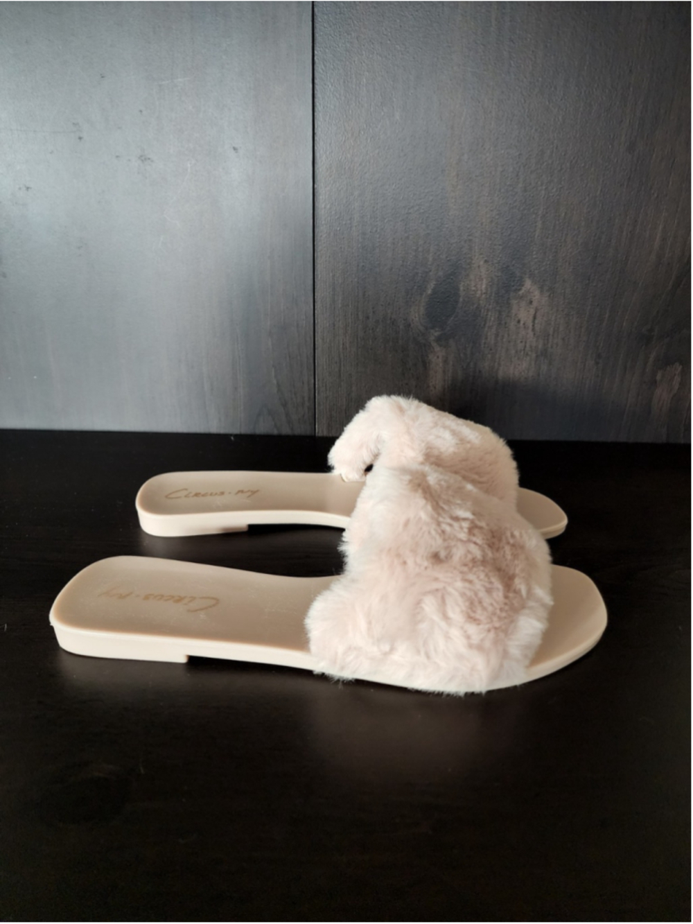 Circus By Sam Edelman Everette Faux Fur Jelly Slippers Sandal 7 M - Beige - Picture 5 of 13